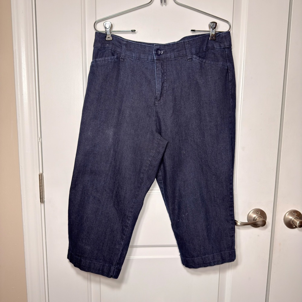 St. John's Bay Dark Wash Denim Capri Pants Stretch Cropped Jeans Size 12